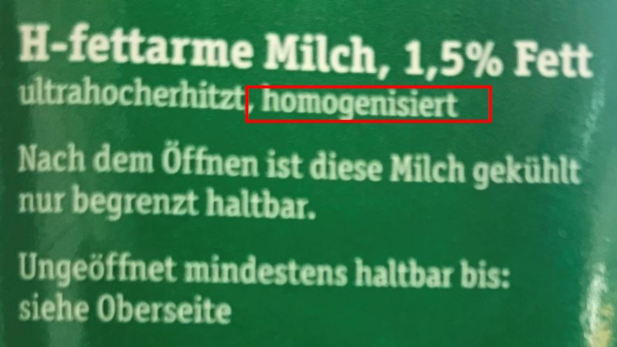 Milchverpackung mit der Aufschrift "Homogenisiert"